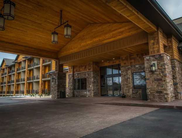 The Lodge at Old Kinderhook Golf Resort hotel detail image 3