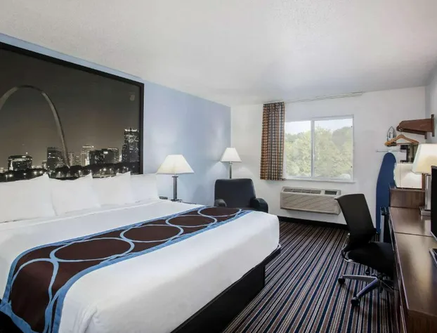 Super 8 by Wyndham Washington hotel detail image 3