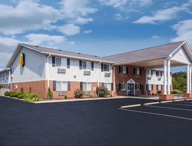 Super 8 by Wyndham Washington hotel detail image 2