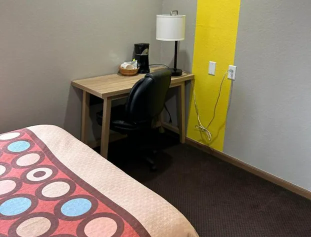 Super 8 by Wyndham Blair hotel detail image 3