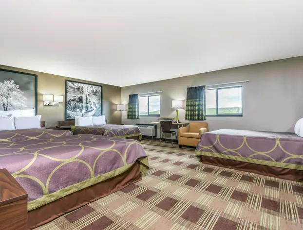 Super 8 by Wyndham Kimball hotel detail image 2