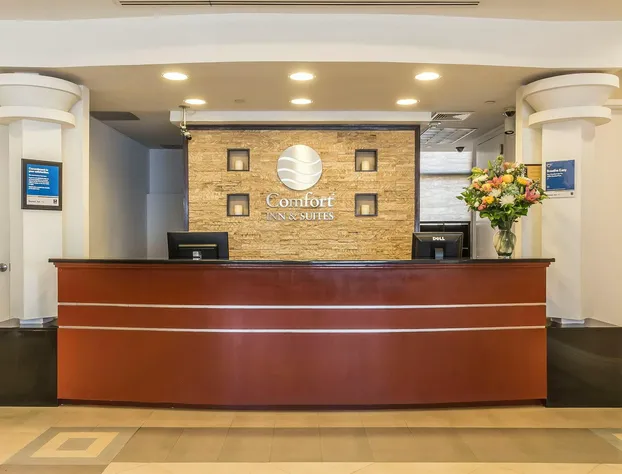 Comfort Inn & Suites LaGuardia Airport hotel detail image 1
