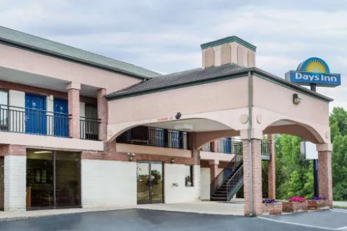 Days Inn by Wyndham Reidsville hotel hero