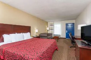 Days Inn by Wyndham Reidsville hotel detail image 4