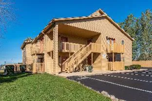 Americas Best Value Inn & Suites St. Marys hotel detail image 4