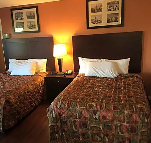 Four Season Motel hotel detail image 2