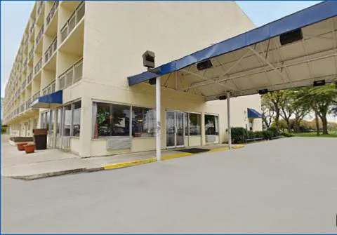 Travelodge by Wyndham Cleveland Airport hotel detail image 2