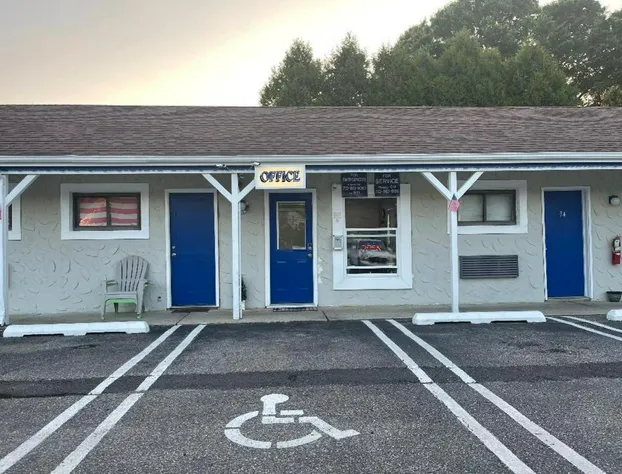 Point Pleasant Inn hotel detail image 1