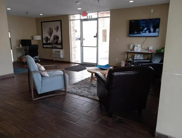 Super 8 by Wyndham Belen NM hotel detail image 2