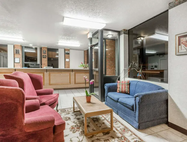 Days Inn by Wyndham Bedford hotel detail image 2