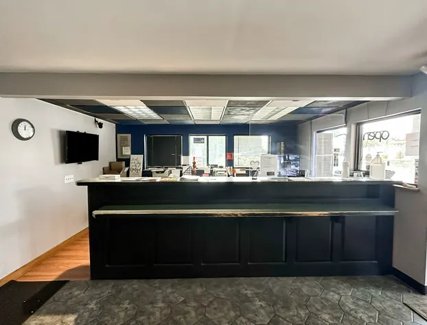 Executive Inn Ridgeway I-77 hotel detail image 3