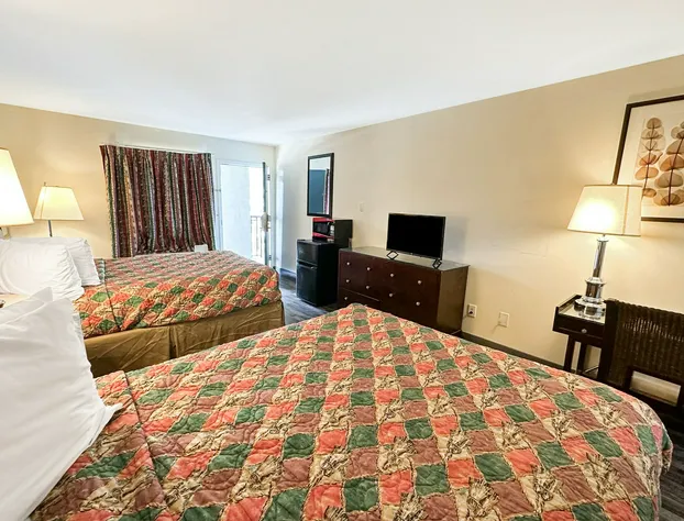 Executive Inn Ridgeway I-77 hotel detail image 4