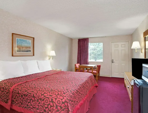 Days Inn by Wyndham Joelton/Nashville hotel detail image 4