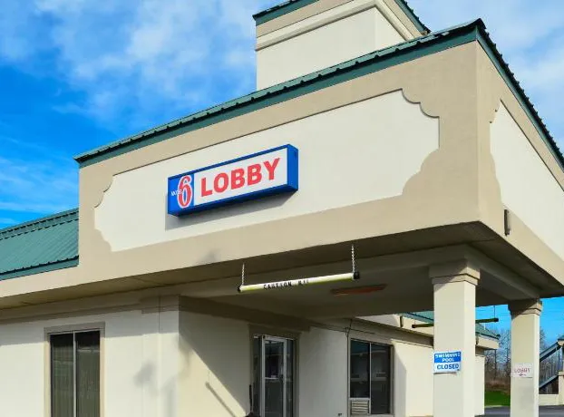 Motel 6 Pulaski, TN hotel detail image 2