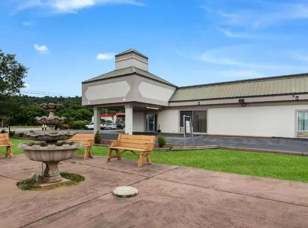 Motel 6 Pulaski, TN hotel detail image 4