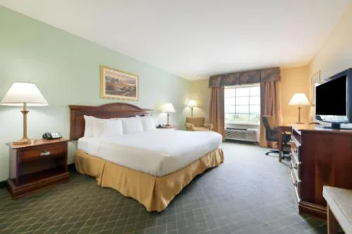 Comfort Inn & Suites Gatesville hotel hero