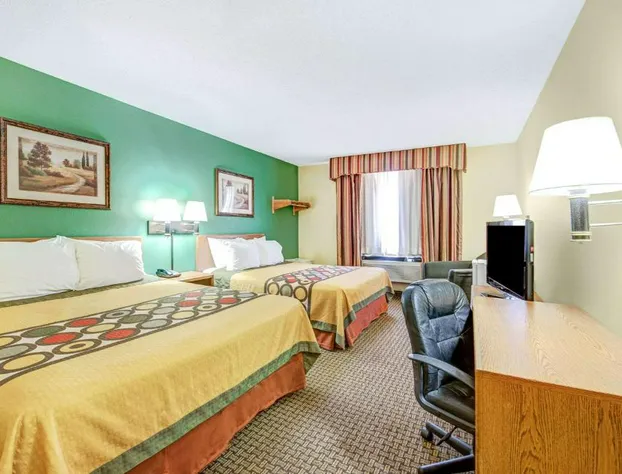 Super 8 by Wyndham McKinney/Plano Area hotel detail image 4