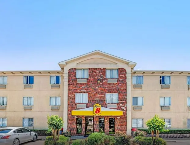 Super 8 by Wyndham McKinney/Plano Area hotel detail image 2