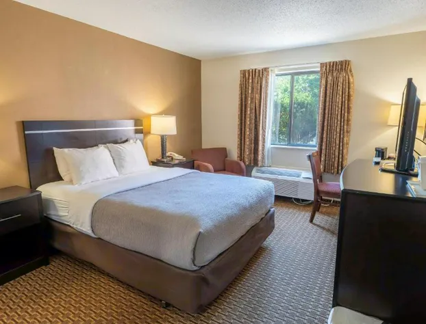 Quality Inn & Suites Sun Prairie Madison East hotel detail image 2