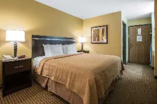 Quality Inn & Suites Sun Prairie Madison East hotel detail image 4