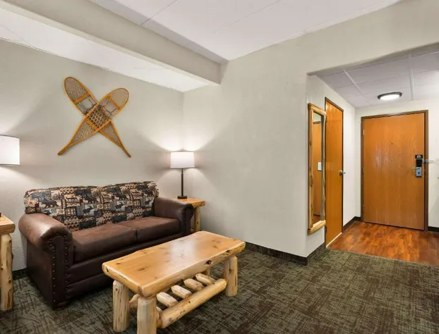 Best Western Northwoods Lodge hotel detail image 3