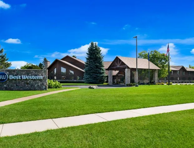 Best Western Northwoods Lodge hotel detail image 3