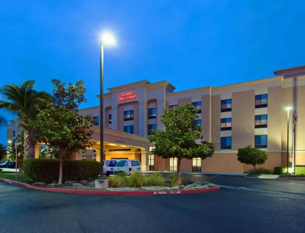 Hampton Inn & Suites Clovis-Airport North hotel detail image 3