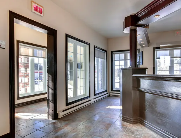 Hotel Marineau Shawinigan hotel detail image 1