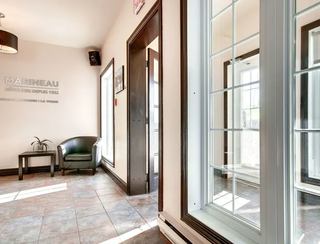 Hotel Marineau Shawinigan hotel detail image 3