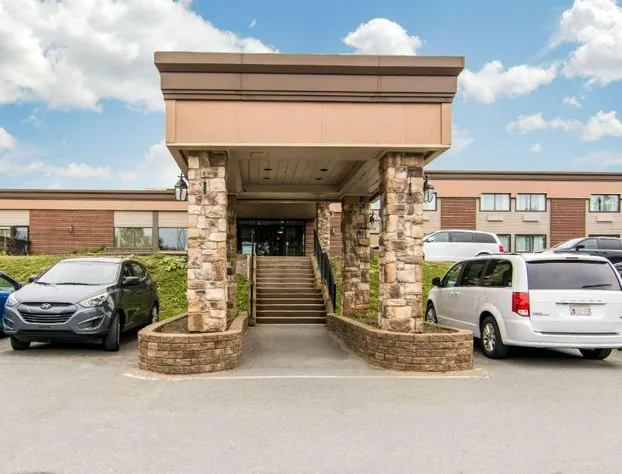 HFX Airport Hotel hotel detail image 1