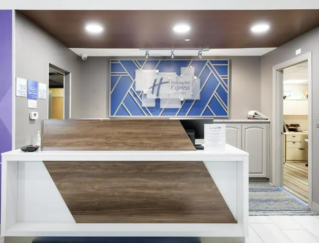 Holiday Inn Express & Suites Zion by IHG hotel detail image 2