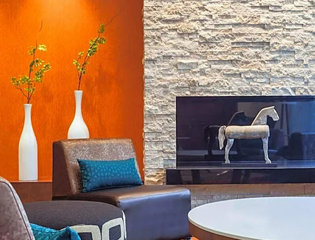 Fairfield Inn & Suites Chicago Downtown/River North hotel detail image 2