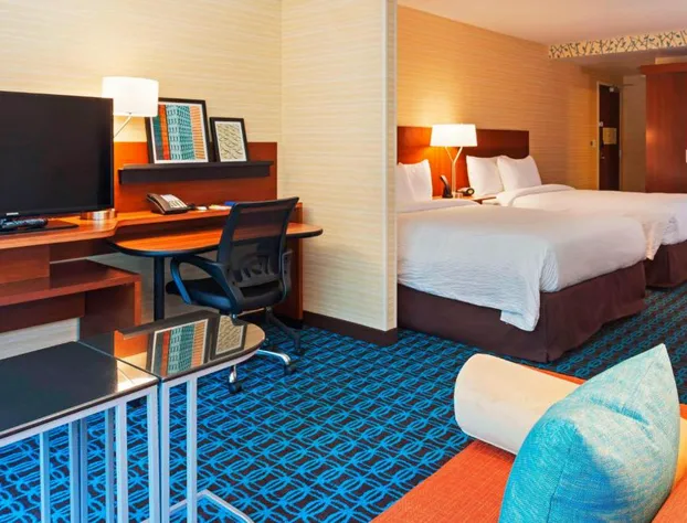 Fairfield Inn & Suites Chicago Downtown/River North hotel detail image 4