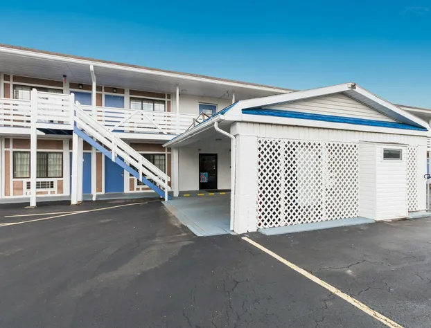 Motel 6 Parkersburg, WV hotel detail image 3