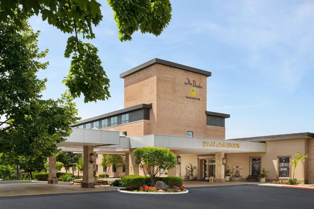 The Drake Oak Brook, Autograph Collection hotel hero