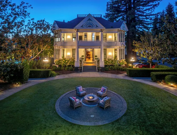 White House Napa hotel detail image 1