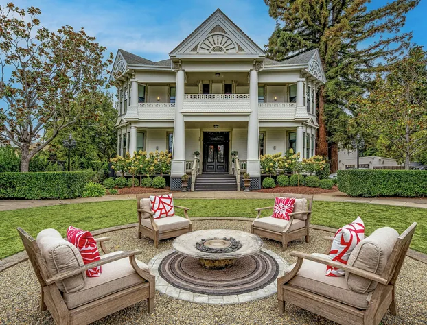 White House Napa hotel detail image 4