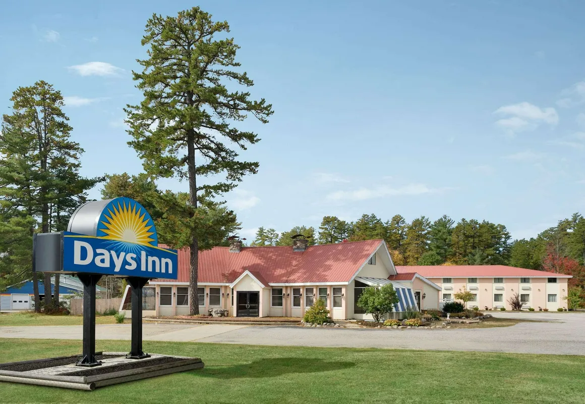Days Inn by Wyndham Tamworth hotel hero