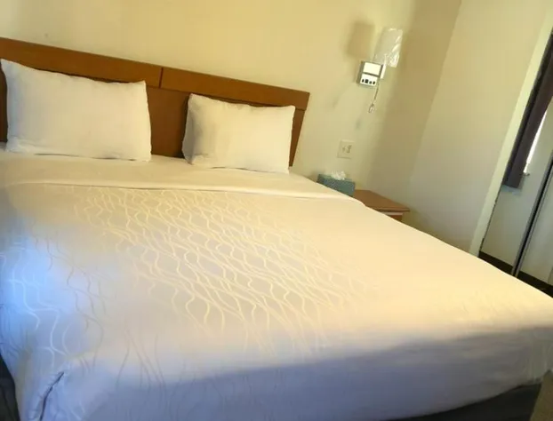 Monticello Motel hotel detail image 4