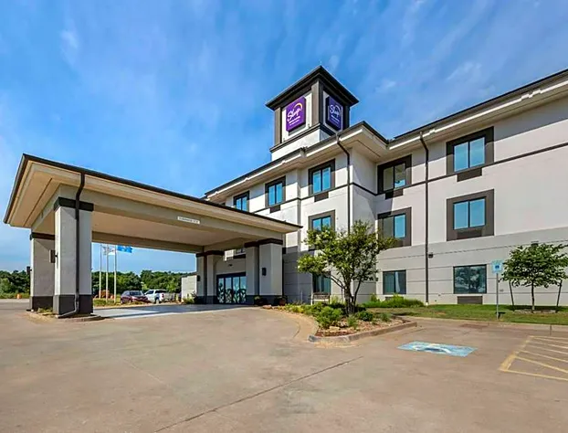 Sleep Inn & Suites Norman near University hotel detail image 1