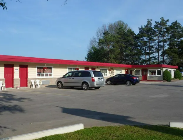 Silver Birch Motel hotel detail image 3