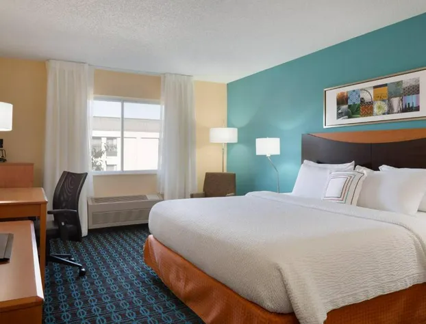 Fairfield Inn & Suites Youngstown Boardman/Poland hotel detail image 4