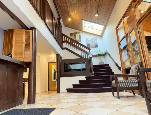 Sunshine Lodge hotel detail image 2