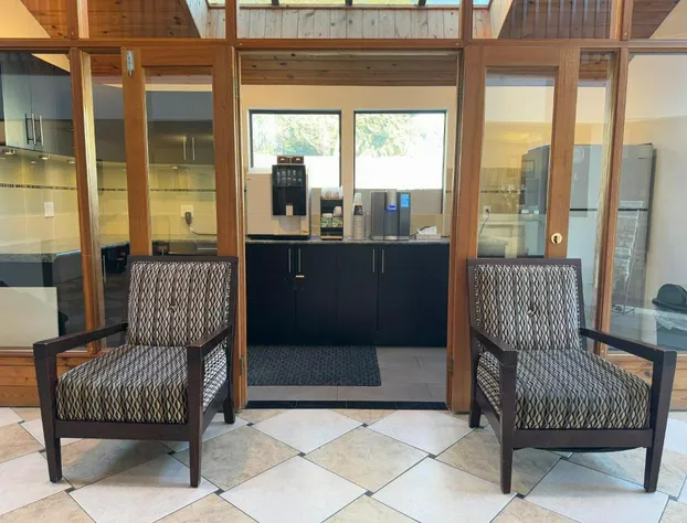 Sunshine Lodge hotel detail image 3