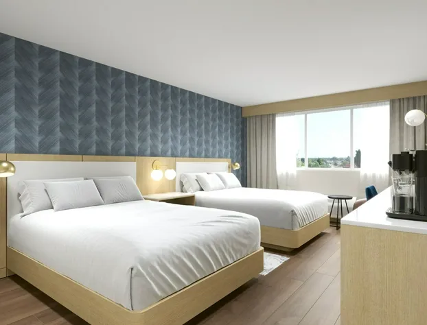 Hotel Kelowna & Conference Centre hotel detail image 4