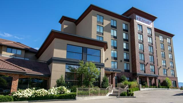 Hotel Kelowna & Conference Centre hotel detail image 3