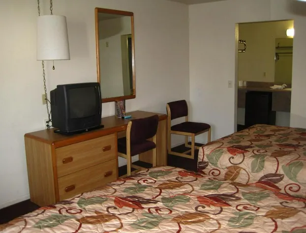 E-Z 8 Motel Old Town hotel detail image 4