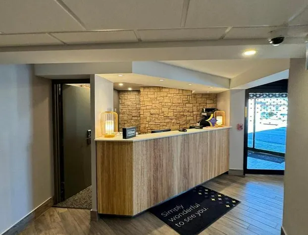 Spark by Hilton Oshawa hotel detail image 1