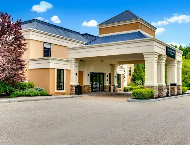 The Crossroads Hotel, Newburgh hotel detail image 1