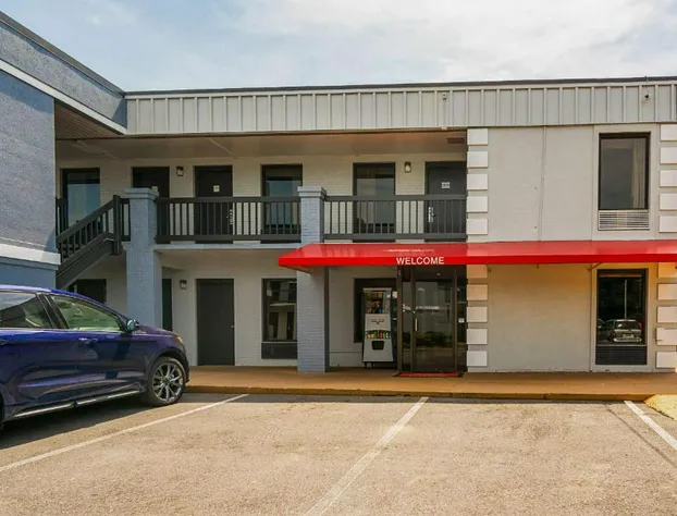 Econo Lodge Research Triangle Park hotel detail image 2